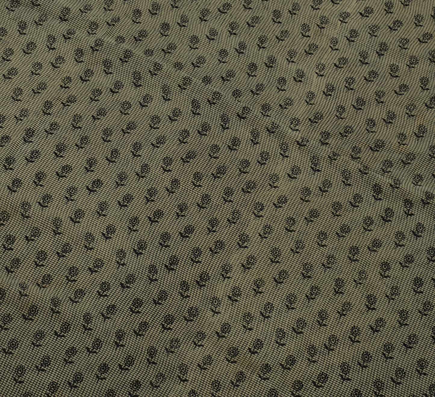 Sushila Vintage Cream Saree 100% Pure Georgette Silk Floral Printed Craft Fabric