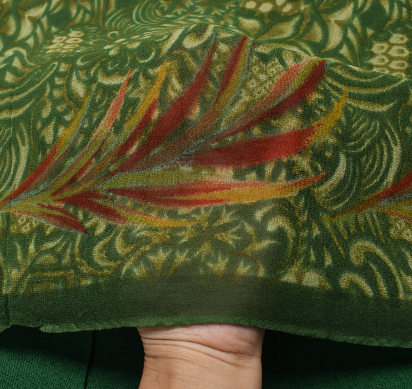 Sushila Vintage Green Saree 100% Pure Georgette Silk Printed Floral Craft Fabric