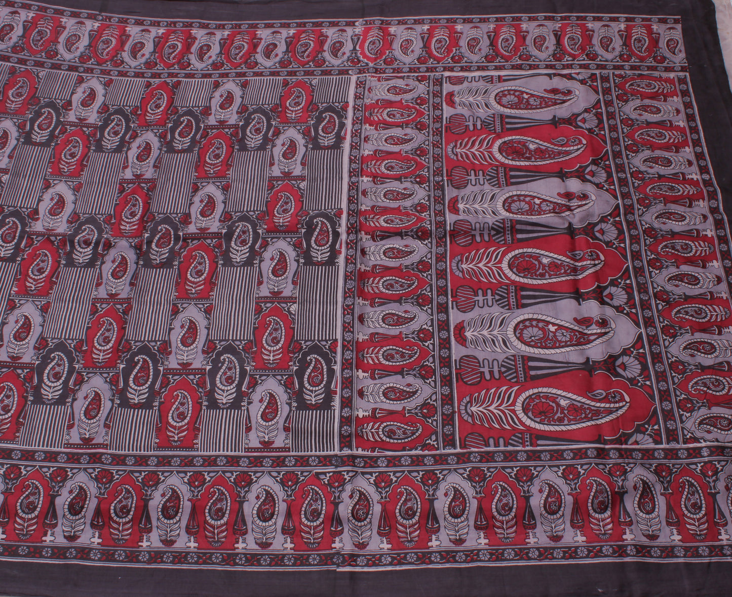 Sushila Vintage Indian Saree 100% Pure Silk Printed Paisley Soft Craft Fabric