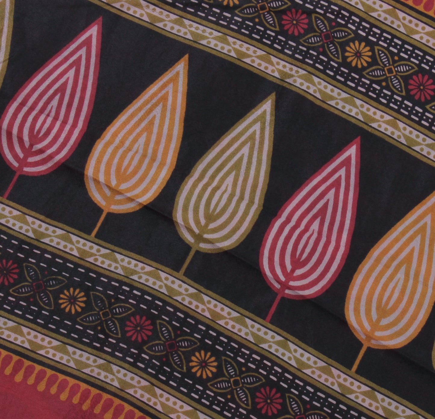 Sushila Vintage Red Saree 100% Pure Silk Printed Leheriya Soft Craft Fabric
