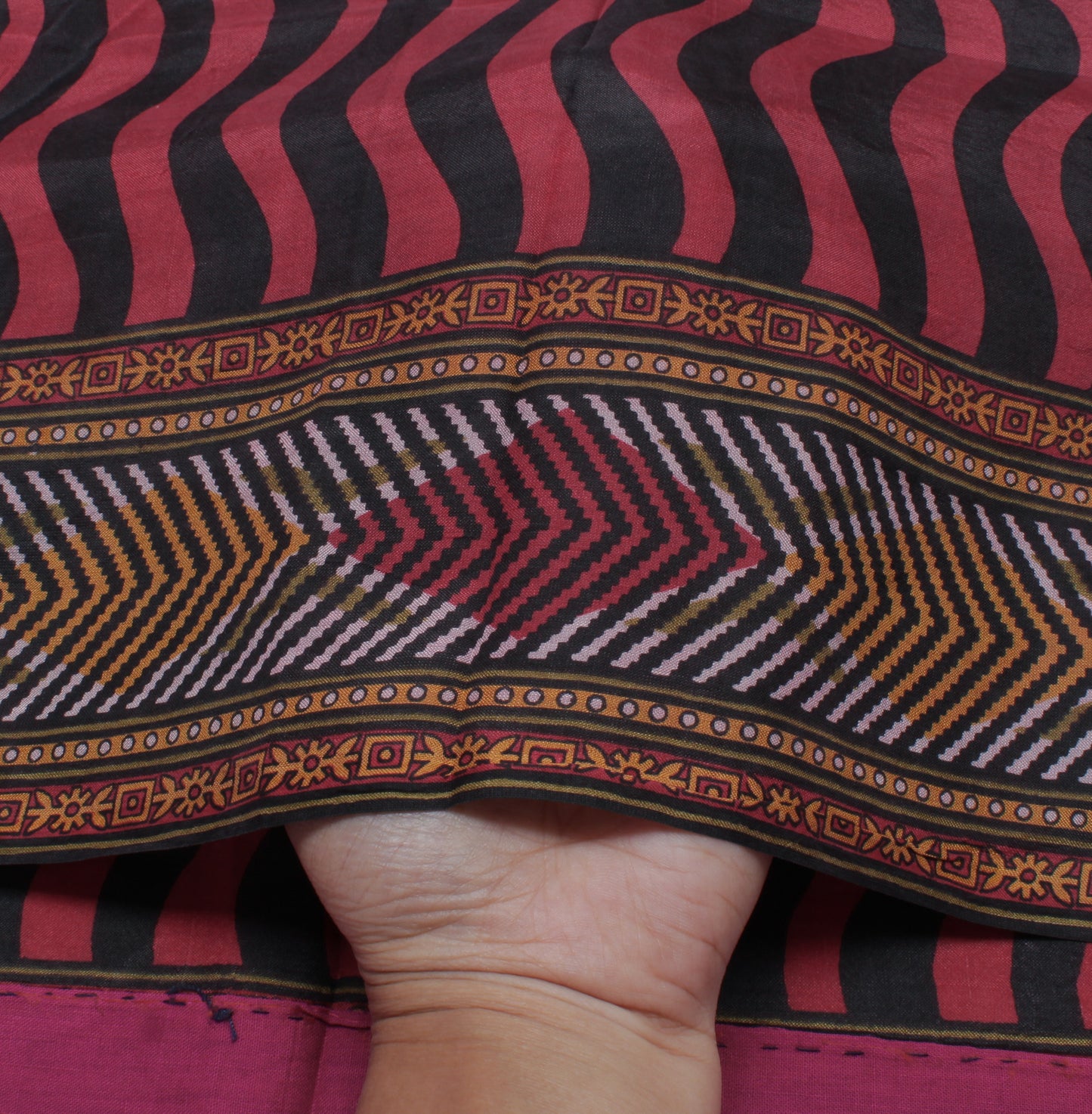 Sushila Vintage Red Saree 100% Pure Silk Printed Leheriya Soft Craft Fabric
