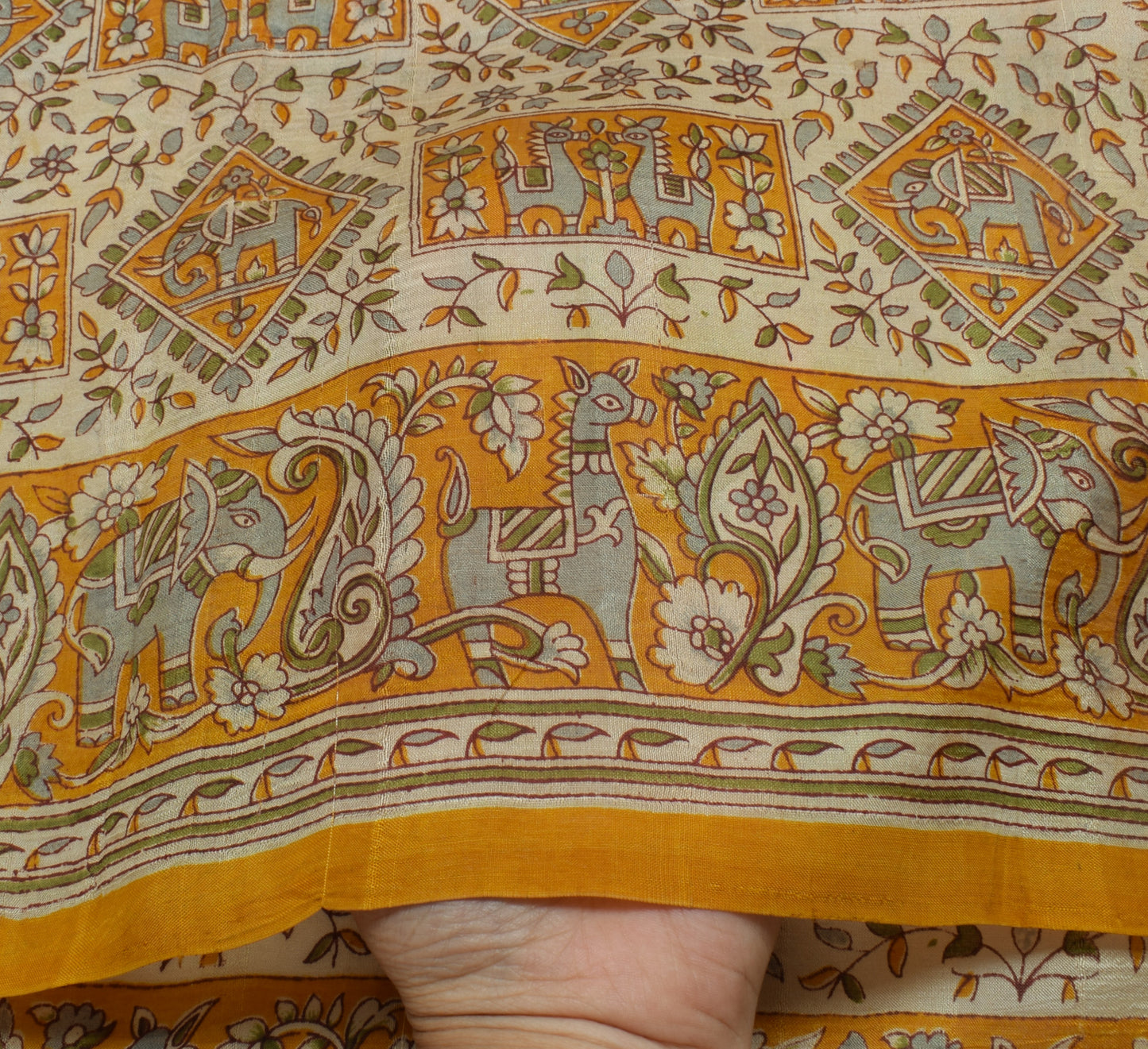 Sushila Vintage Cream Saree 100% Pure Silk Printed Floral Craft 5 Yard Fabric