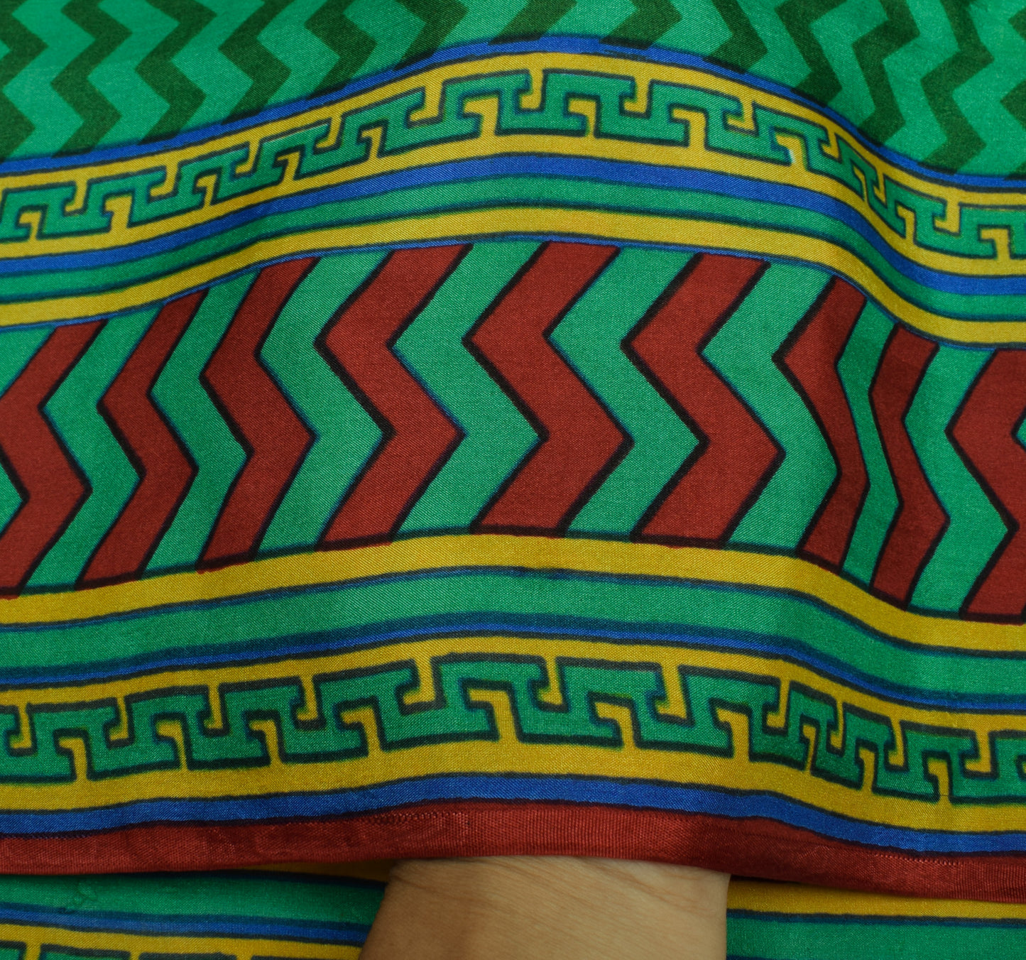 Sushila Vintage Green Saree 100% Pure Silk Printed Zig-Zag Soft Craft Fabric