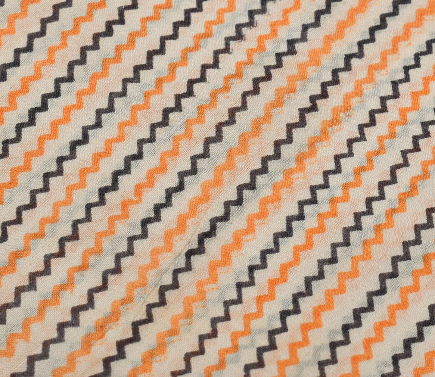 Sushila Vintage Cream Saree 100% Pure Silk Printed Zig-Zag Soft Craft Fabric