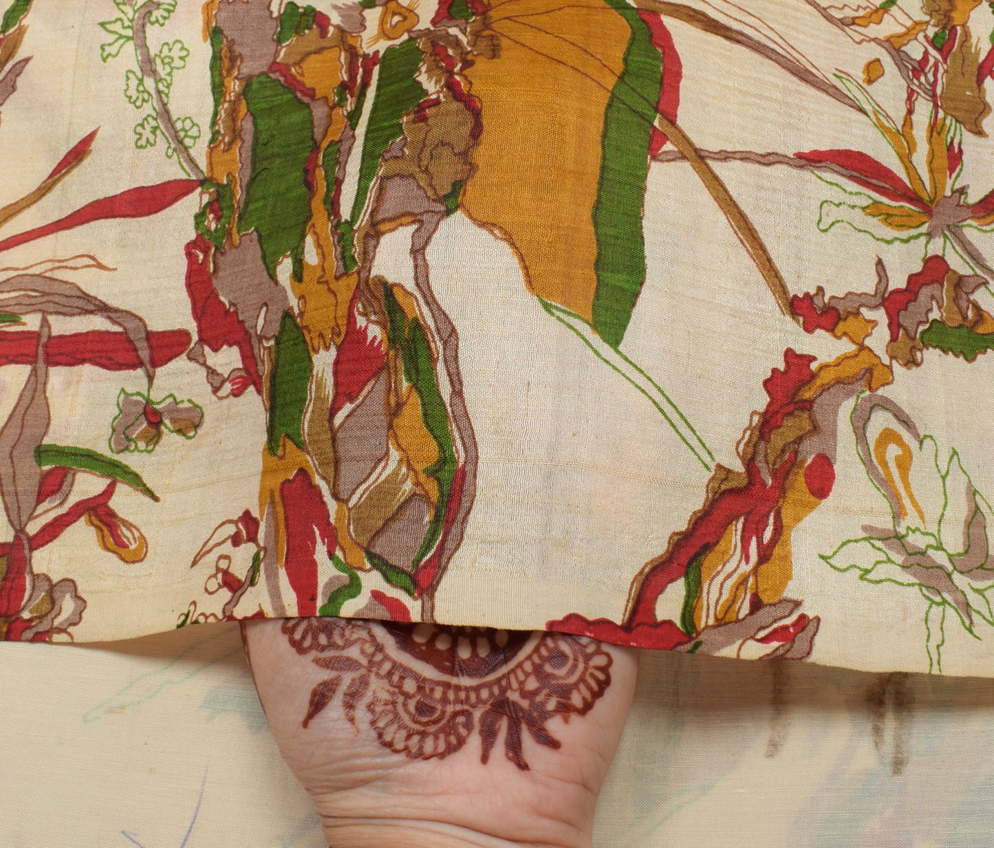 Sushila Vintage Cream Saree 100% Pure Silk Printed Floral Soft Craft Sari Fabric