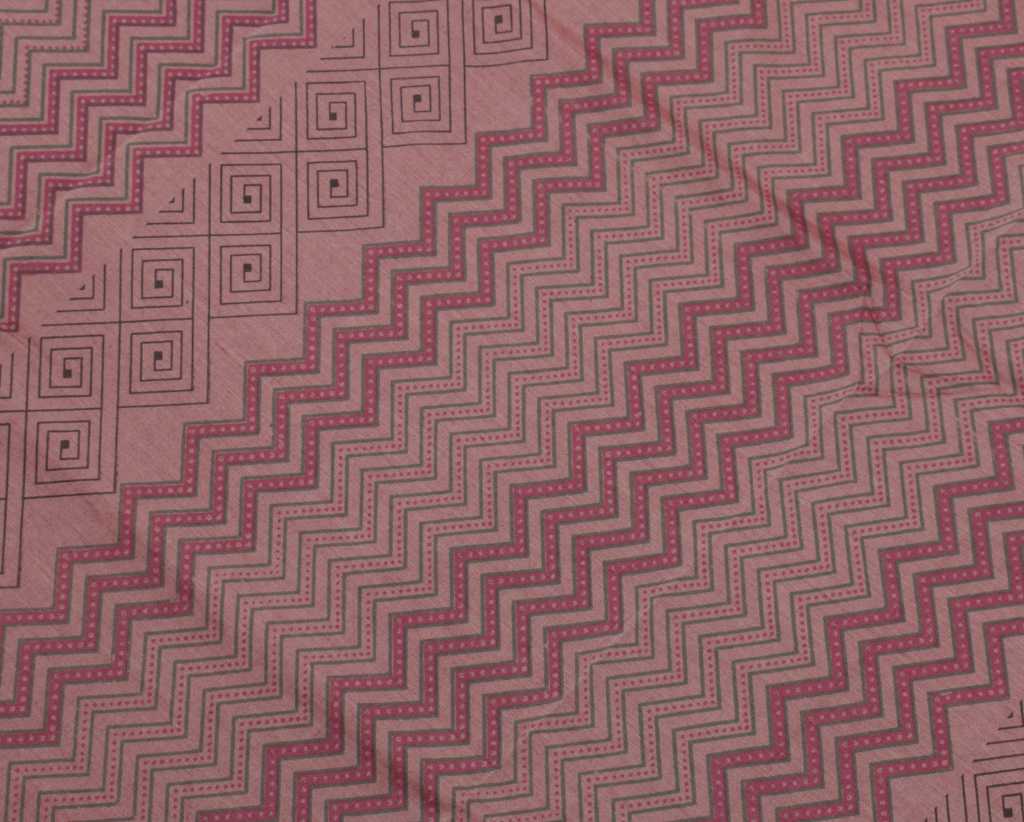 Sushila Vintage Indian Saree Blend Silk Hand Block Printed Zig-Zag Sari Fabric