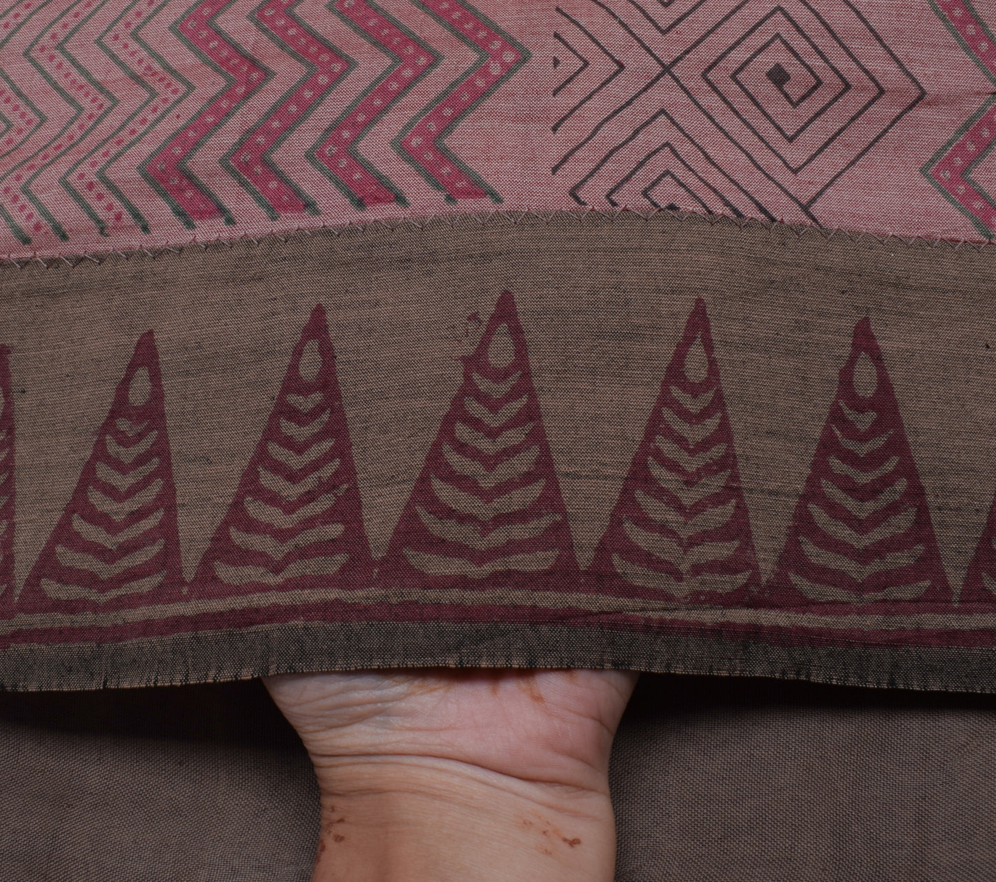 Sushila Vintage Indian Saree Blend Silk Hand Block Printed Zig-Zag Sari Fabric
