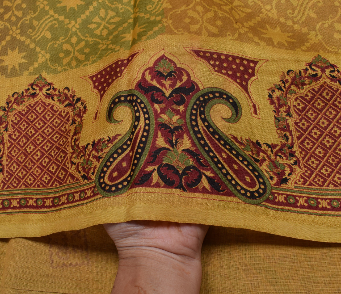 Sushila Vintage Indian Saree 100% Pure Silk Printed Floral Soft Craft Fabric