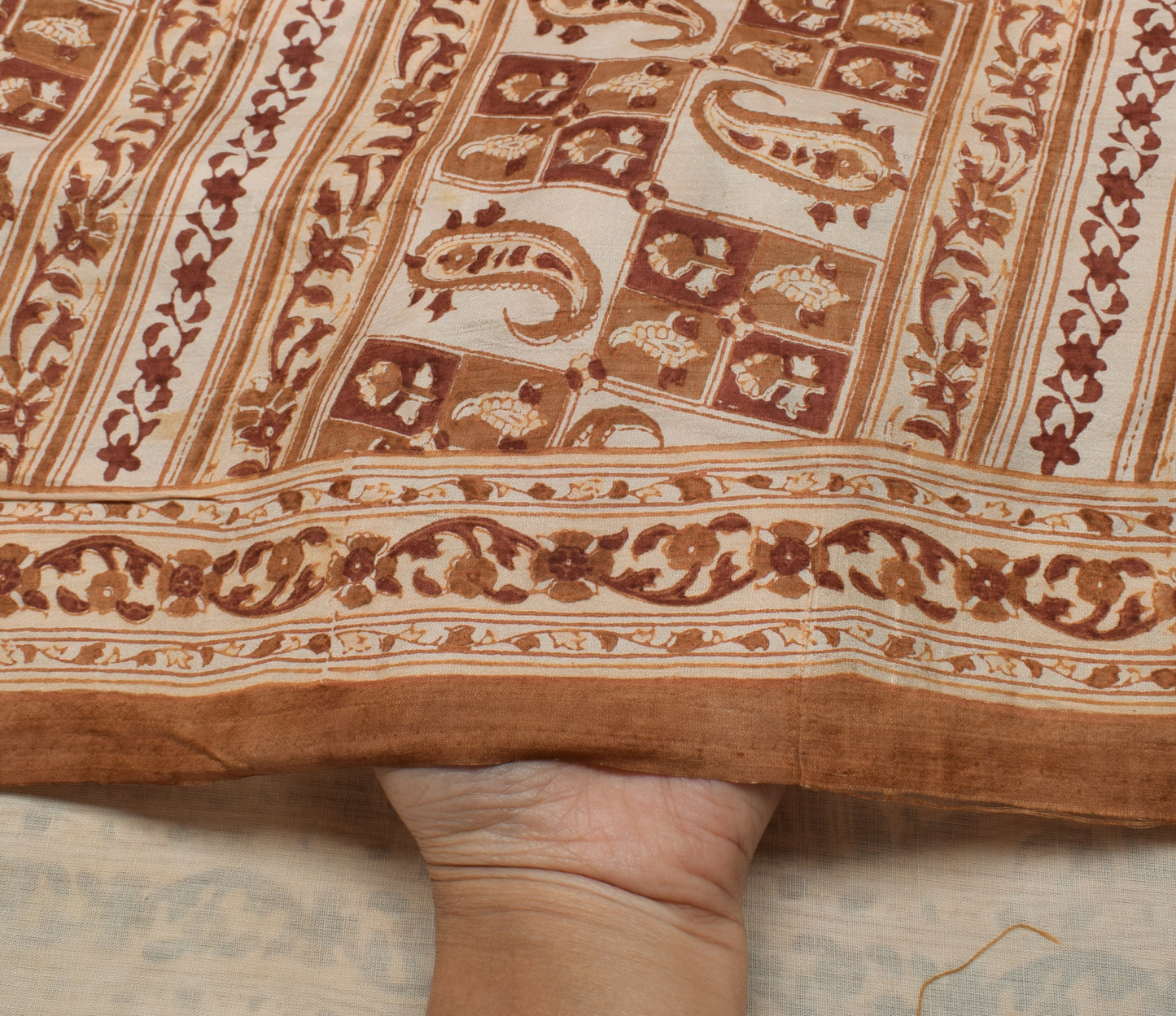 Sushila Vintage Cream Saree 100% Pure Silk Printed Paisley Soft Craft Fabric