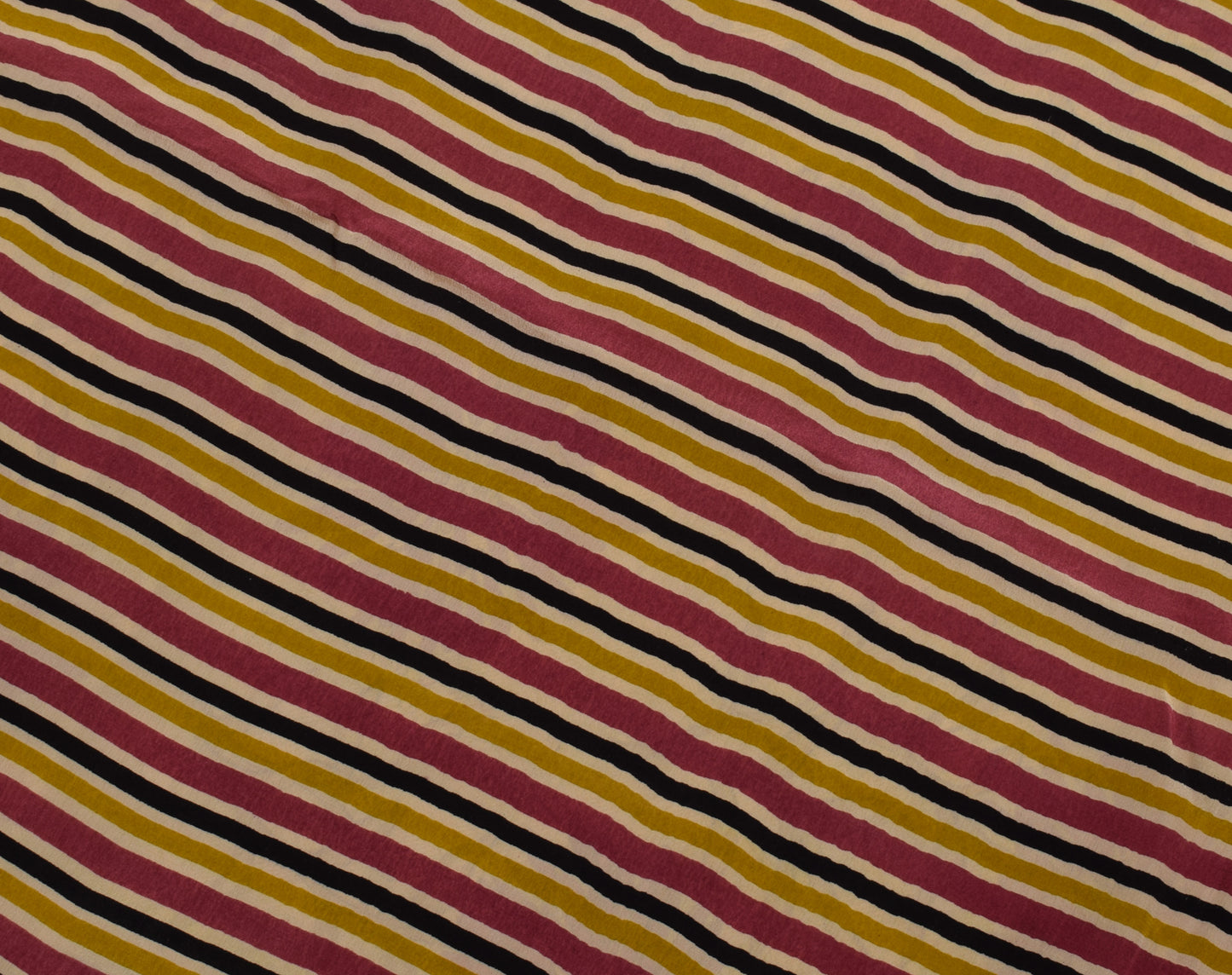 Sushila Vintage Green Saree 100% Pure Crepe Silk Printed Floral Soft Fabric