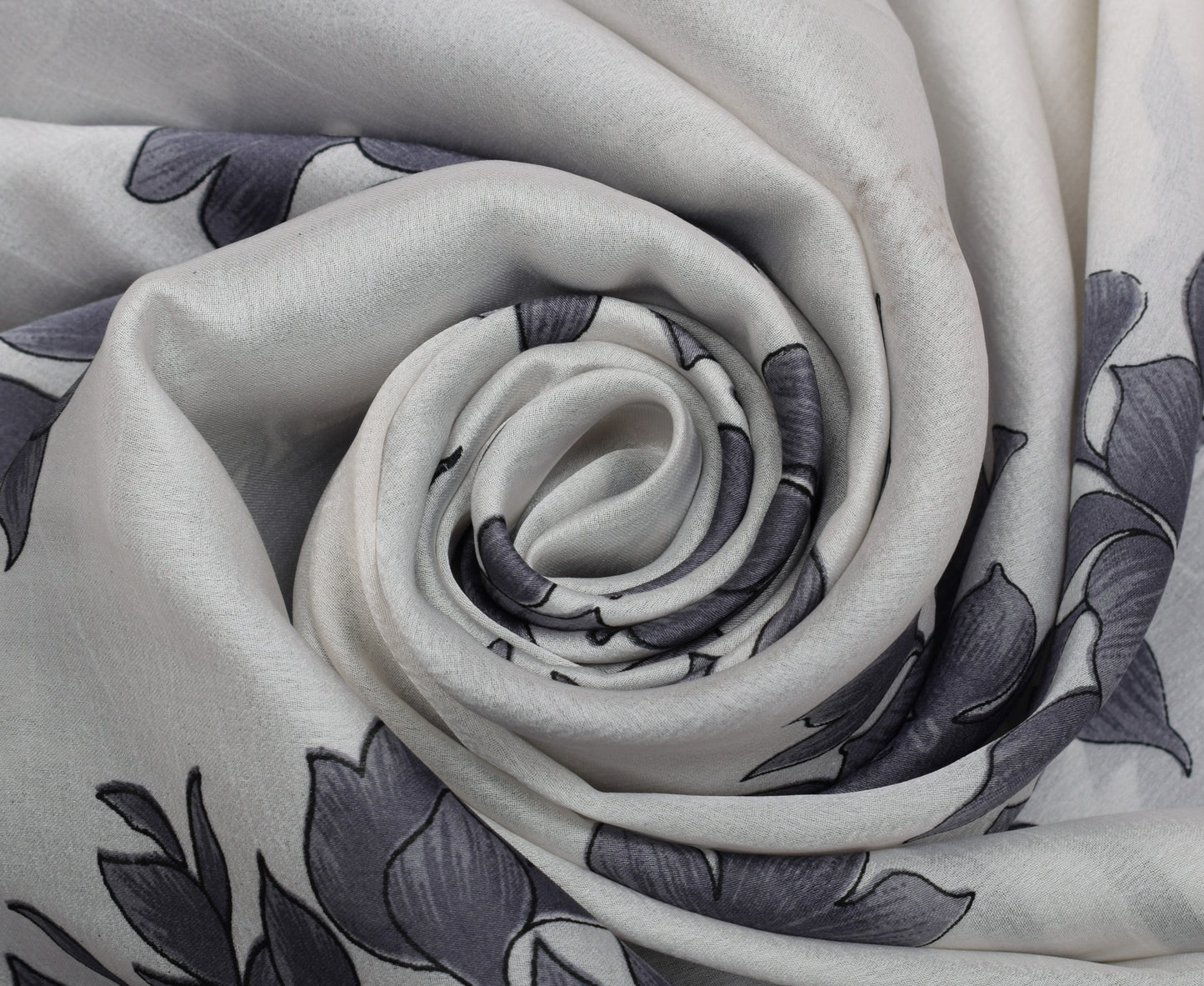 Sushila Vintage Off White Saree Blend Silk Printed Floral Soft Craft Fabric