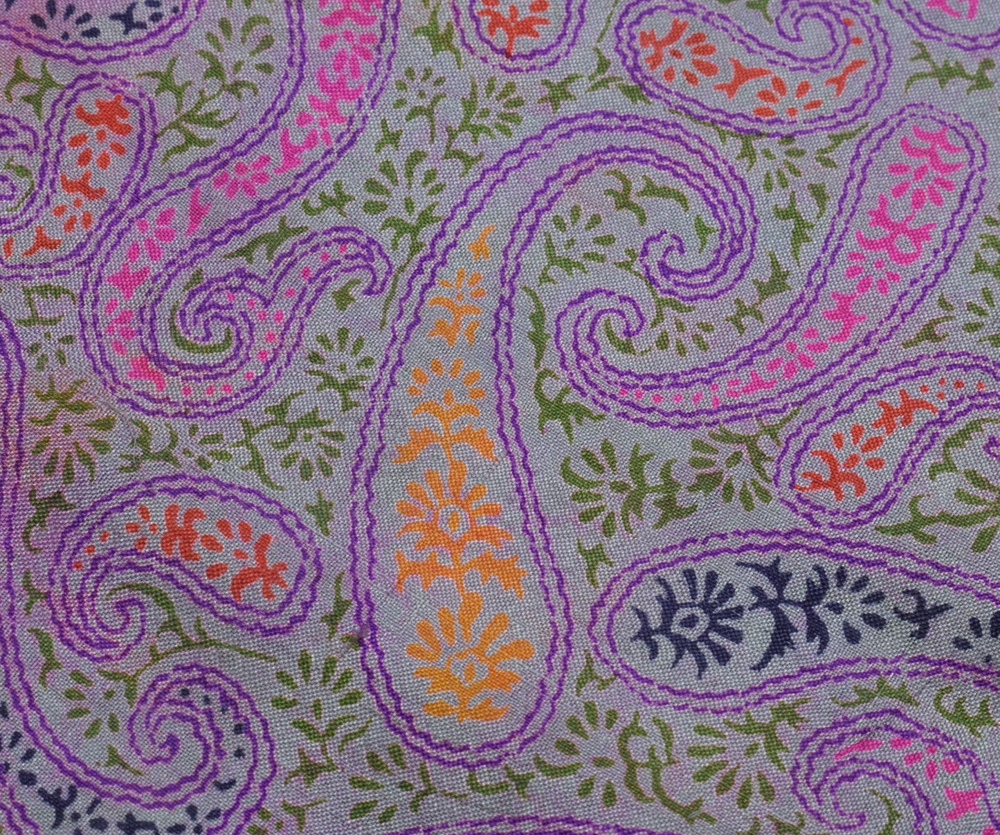Sushila Vintage Lavender Saree 100% Pure Silk Printed Paisley Soft Craft Fabric