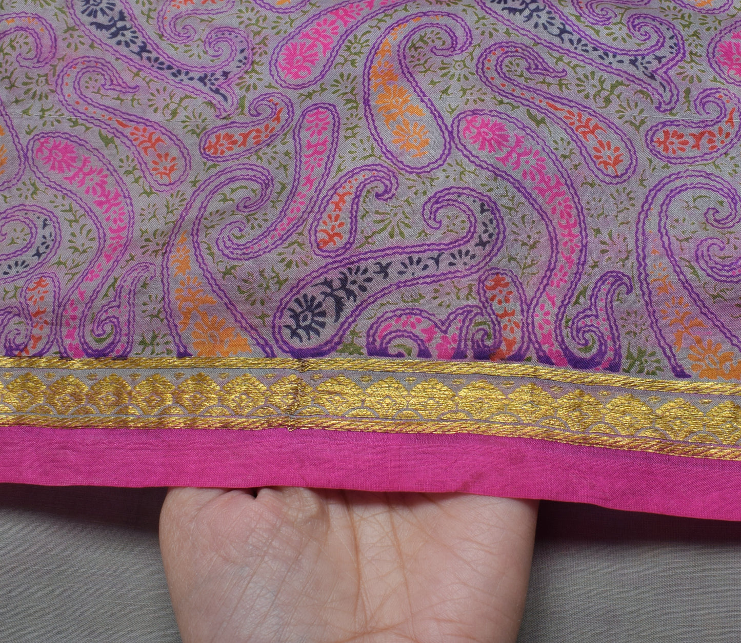 Sushila Vintage Lavender Saree 100% Pure Silk Printed Paisley Soft Craft Fabric