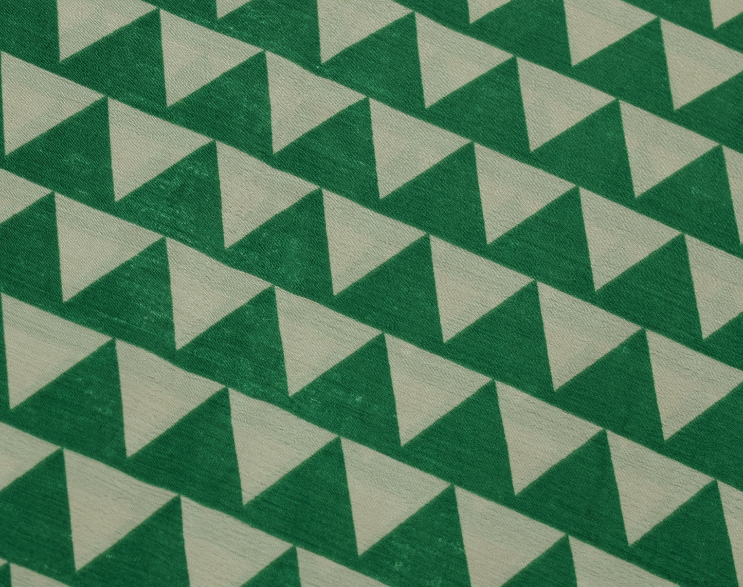 Sushila Vintage Indian Saree Blend Silk Printed 5 Yard Soft Craft Fabric
