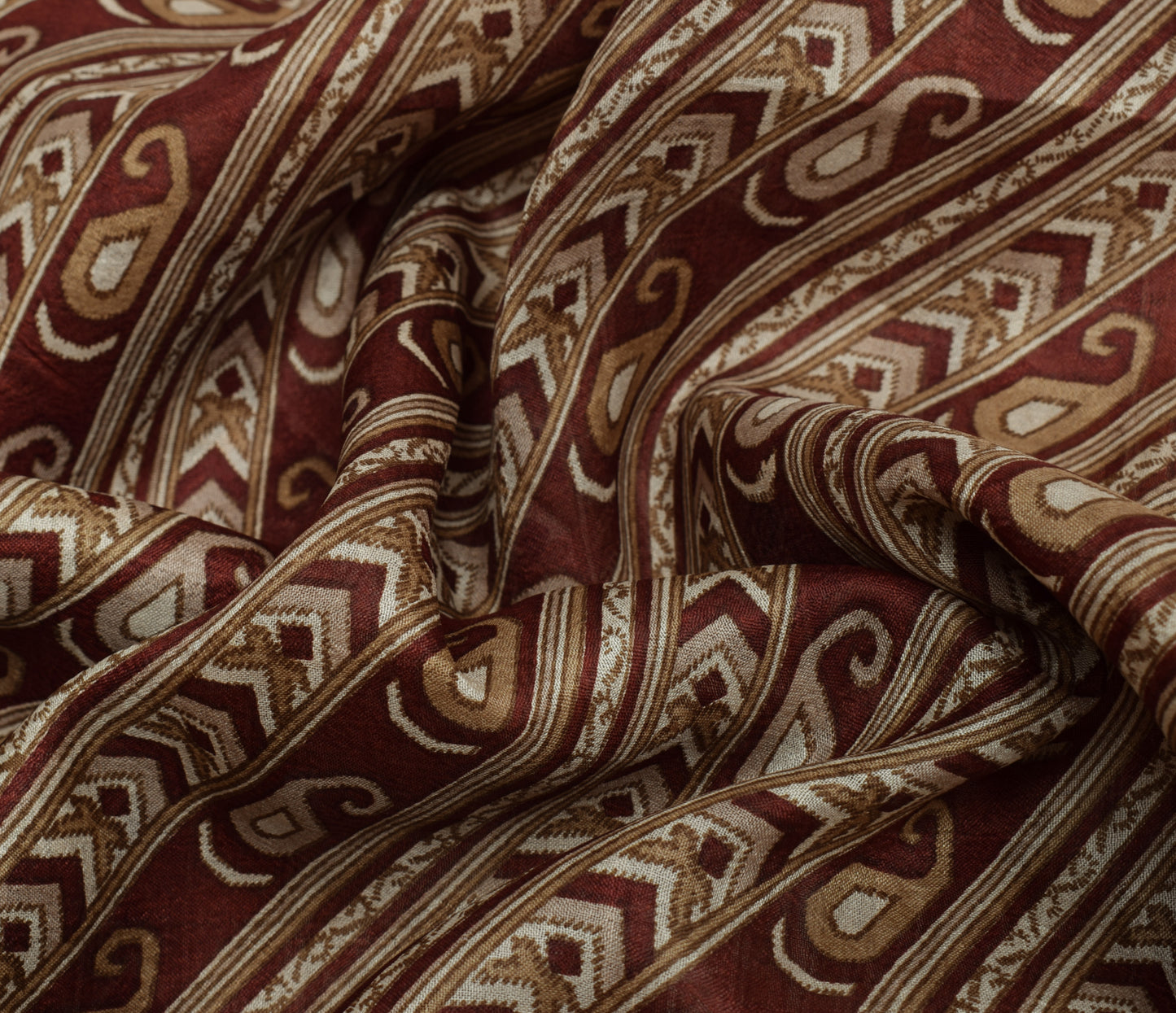 Sushila Vintage Indian Saree 100% Pure Silk Printed Pailsey Soft Craft Fabric