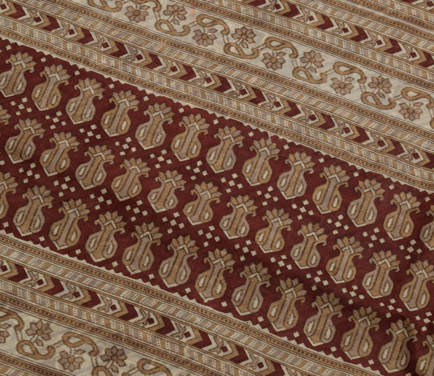 Sushila Vintage Indian Saree 100% Pure Silk Printed Pailsey Soft Craft Fabric