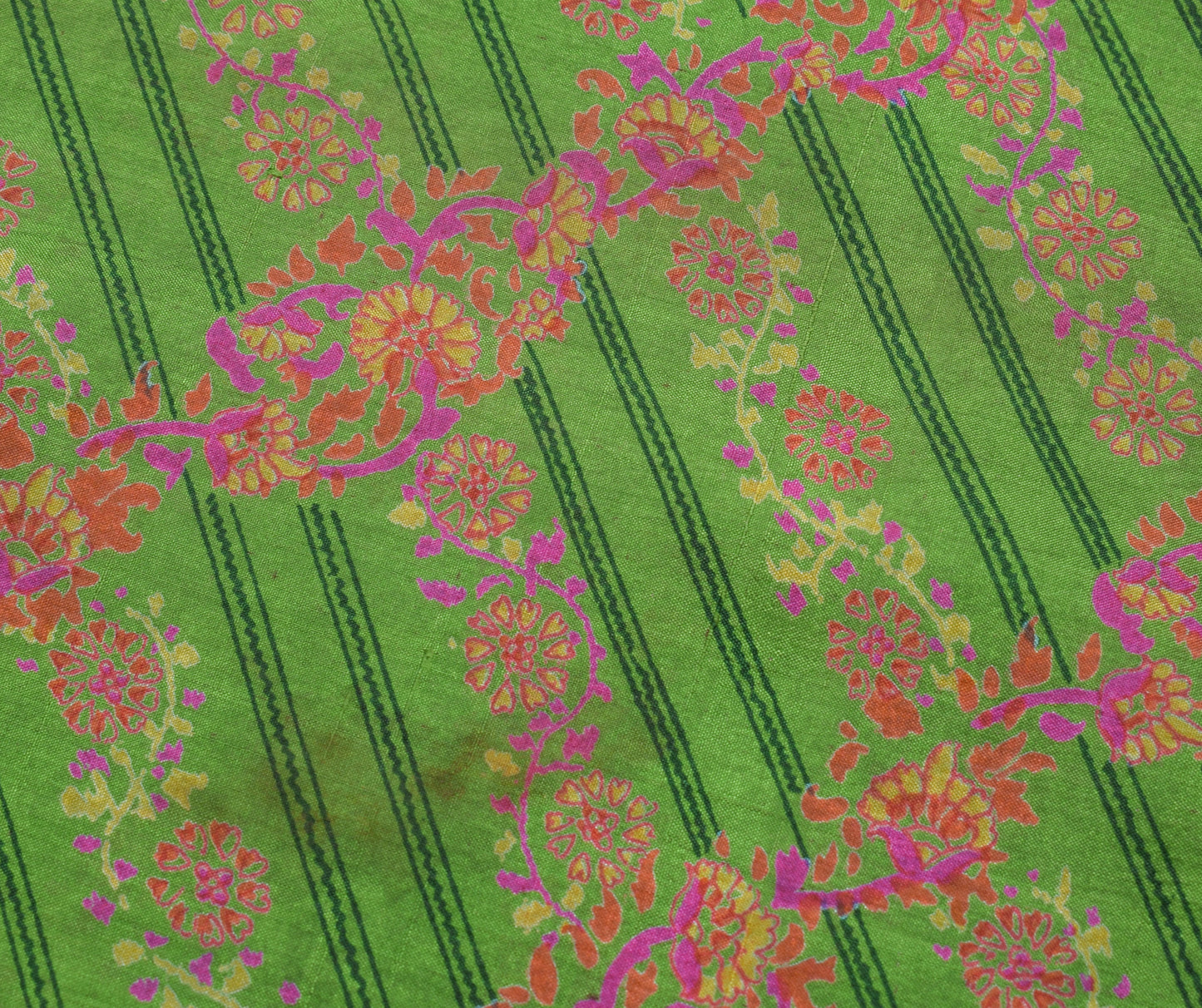 Sushila Vintage Green Saree 100% Pure Silk Printed Floral Soft Craft 5 YD Fabric