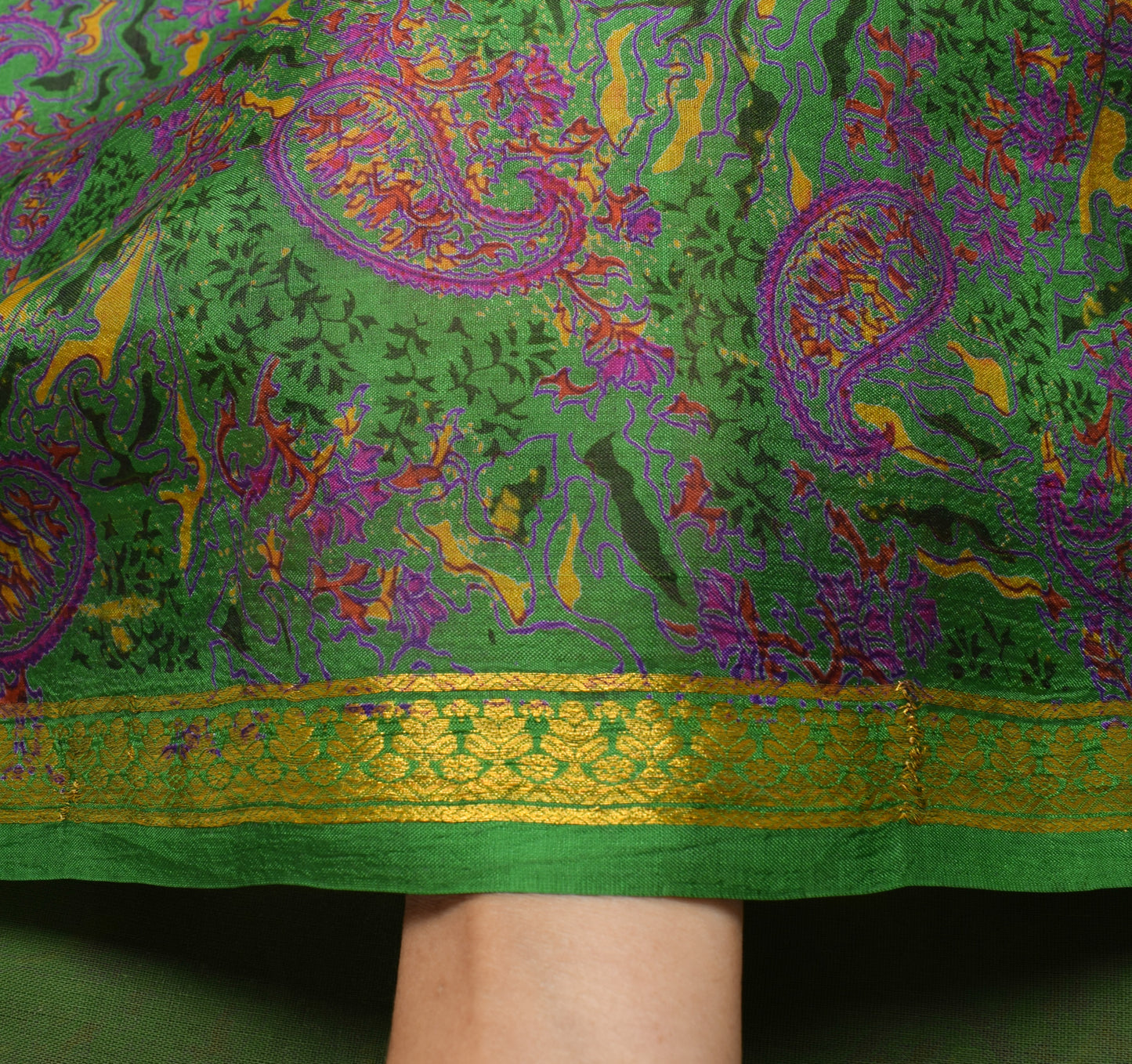Sushila Vintage Green Saree 100% Pure Silk Printed Paisley Soft Craft Fabric