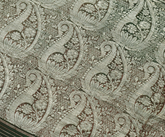 Sushila Vintage Green Sari Remnant Scrap 100% Pure Silk Zari Woven Craft Fabric