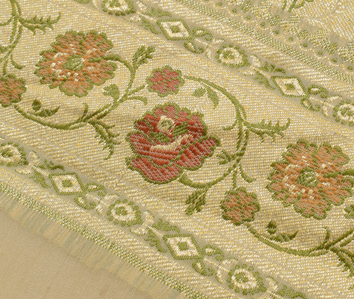 Sushila Vintage Cream Sari Remnant Scrap 100% Pure Silk Woven Craft Fabric