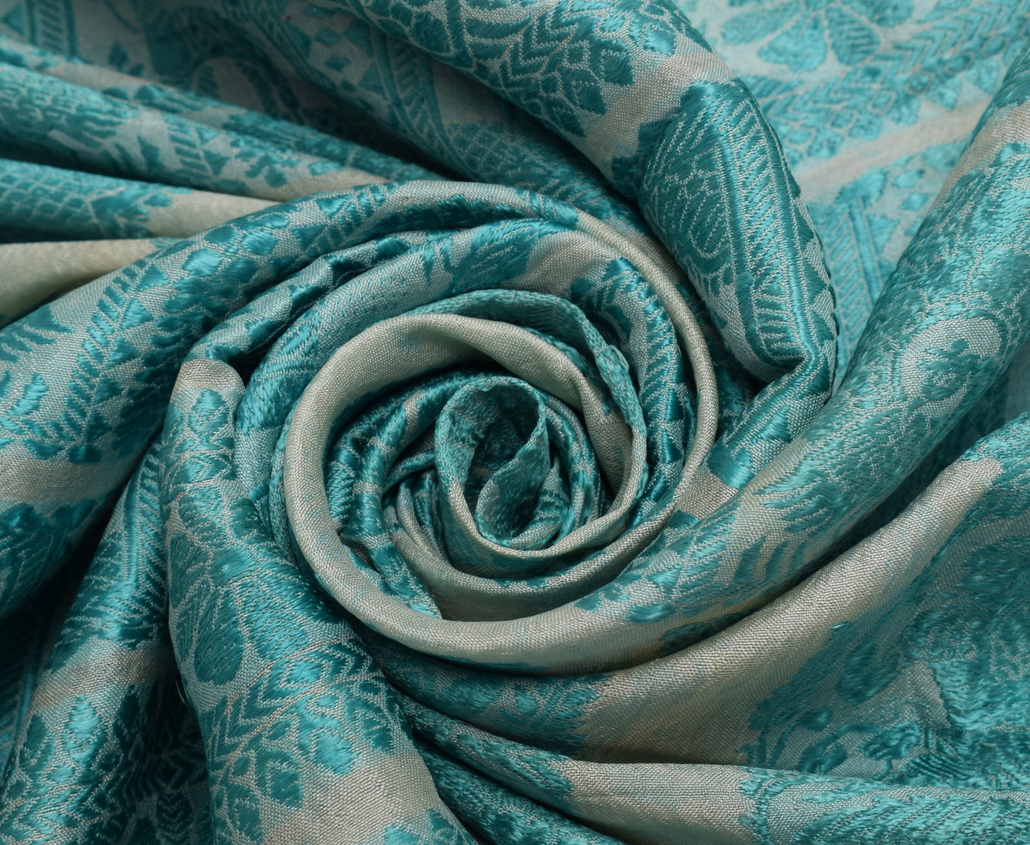 Sushila Vintage Cream Sari Remnant Scrap Pure Silk Woven Humans Craft Fabric