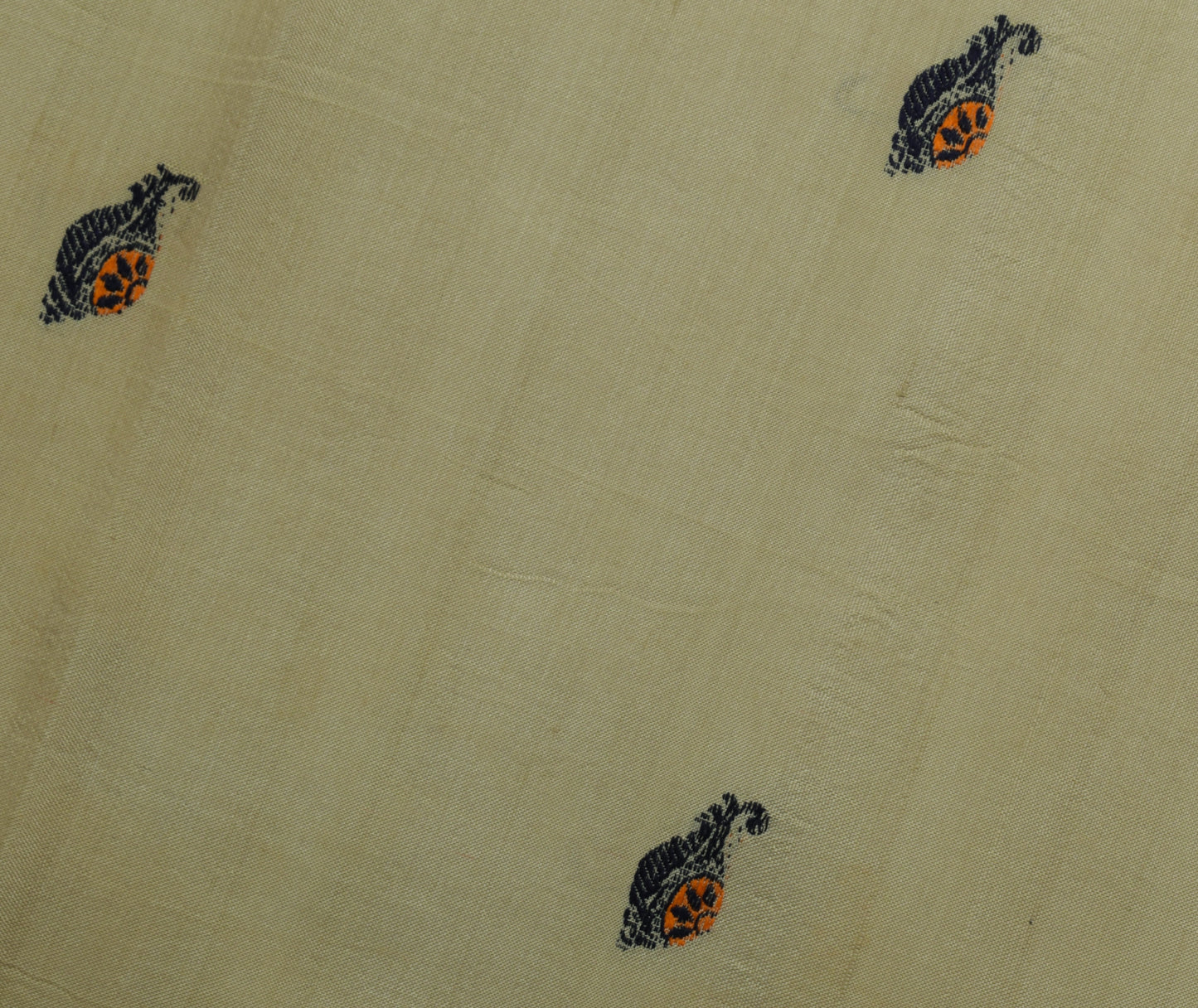 Sushila Vintage Indian Sari Remnant Scrap 100% Pure Silk Woven Craft Fabric