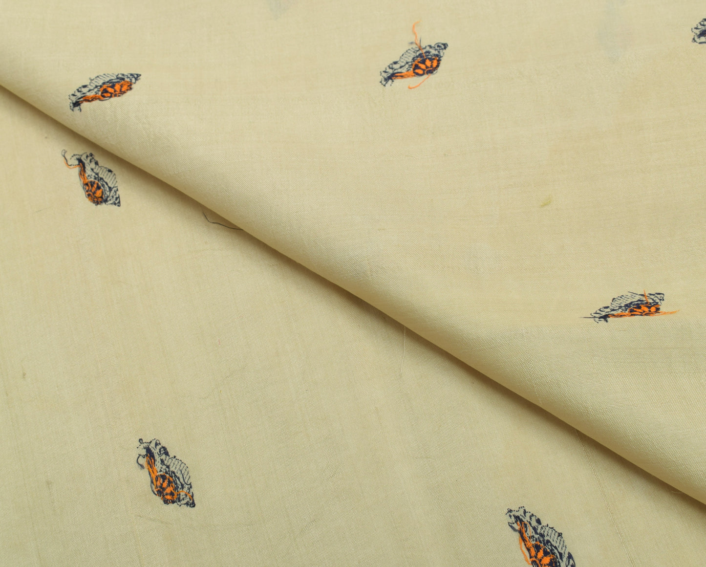 Sushila Vintage Indian Sari Remnant Scrap 100% Pure Silk Woven Craft Fabric