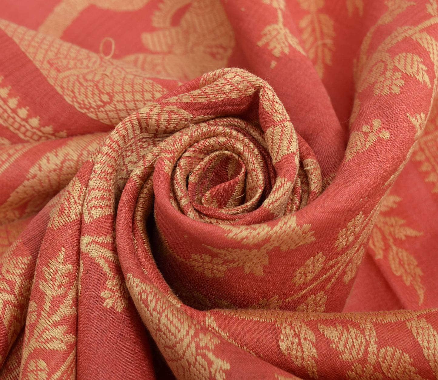Sushila Vintage Peach Sari Remnant Scrap Cotton Baluchari Woven Craft Fabric