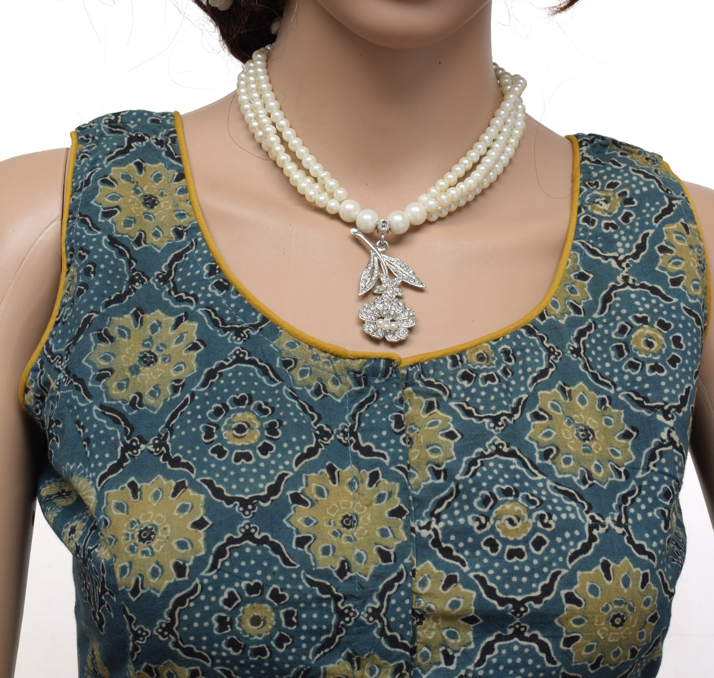 Sushila New Top Readymade Stitched Sari Blouse 38" Pure Cotton Printed Choli