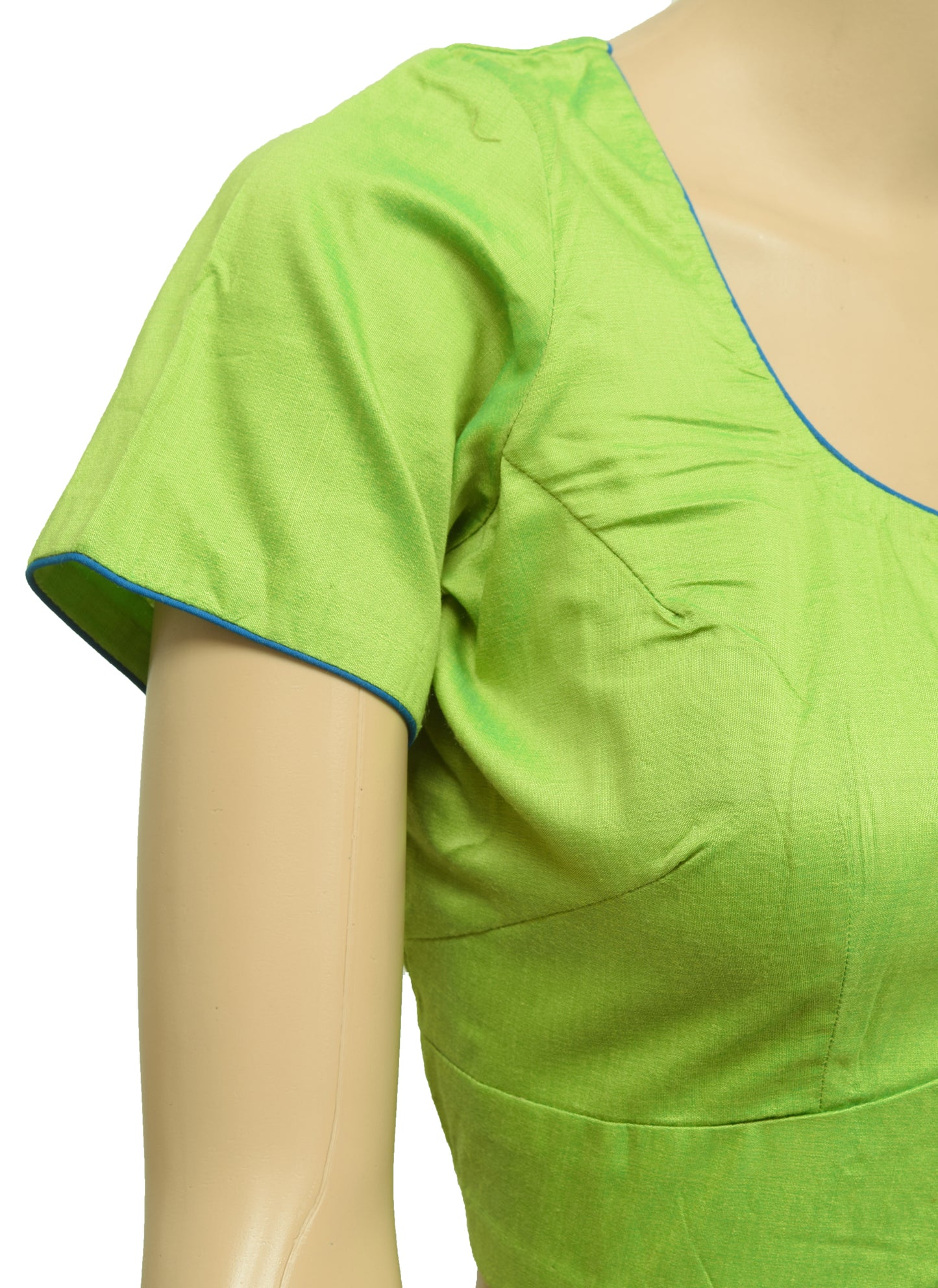 Sushila Vintage Readymade 36"Sari Blouse Green Silk Woven Plain Casual Top