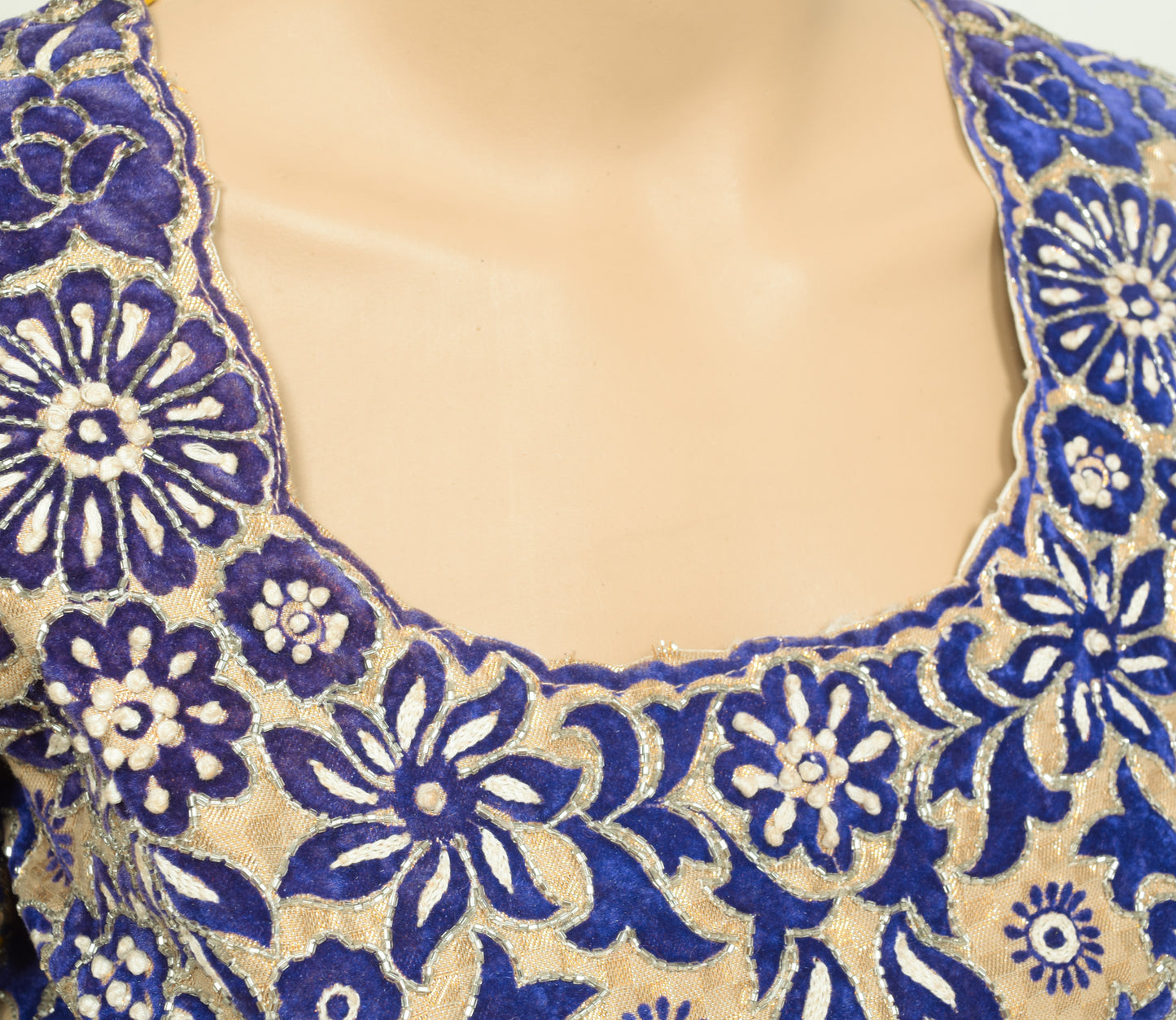 Sushila Vintage Readymade Golden Velvet Embroidered Sari Blouse Designer Choli 38"
