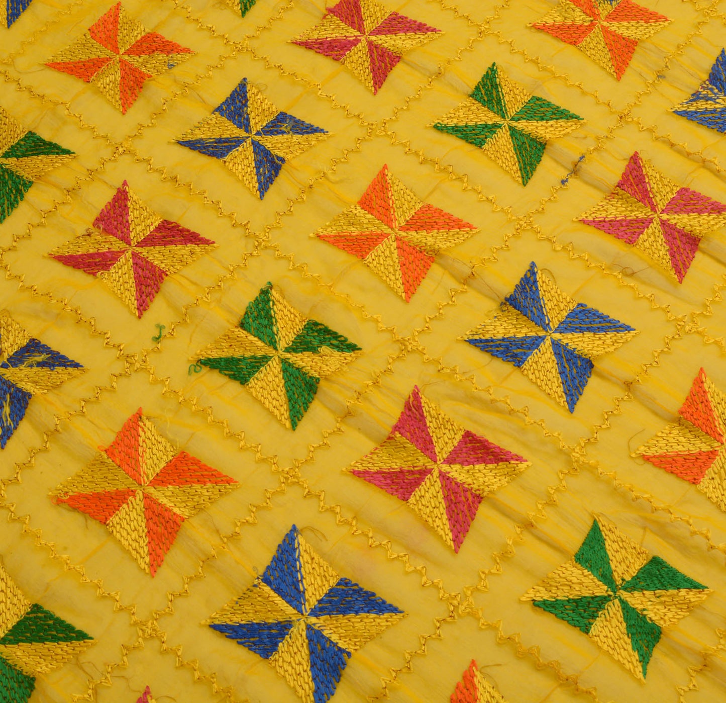 Sushila Vintage Yellow Dupatta Blend Chiffon Silk Phulkari Long Stole Scarves