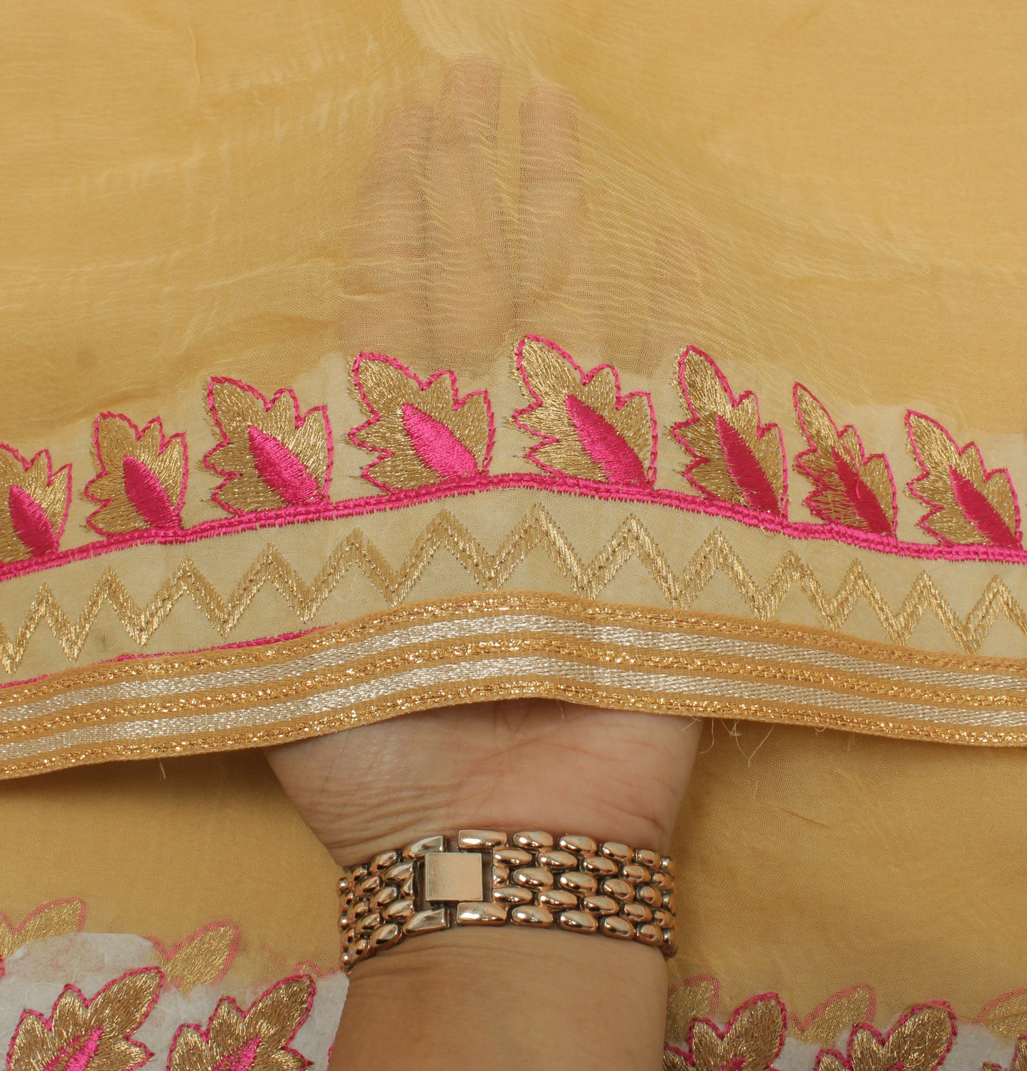 Sushila Vintage Cream Dupatta 100% Pure Chiffon Silk Embroidered Long Stole Veil