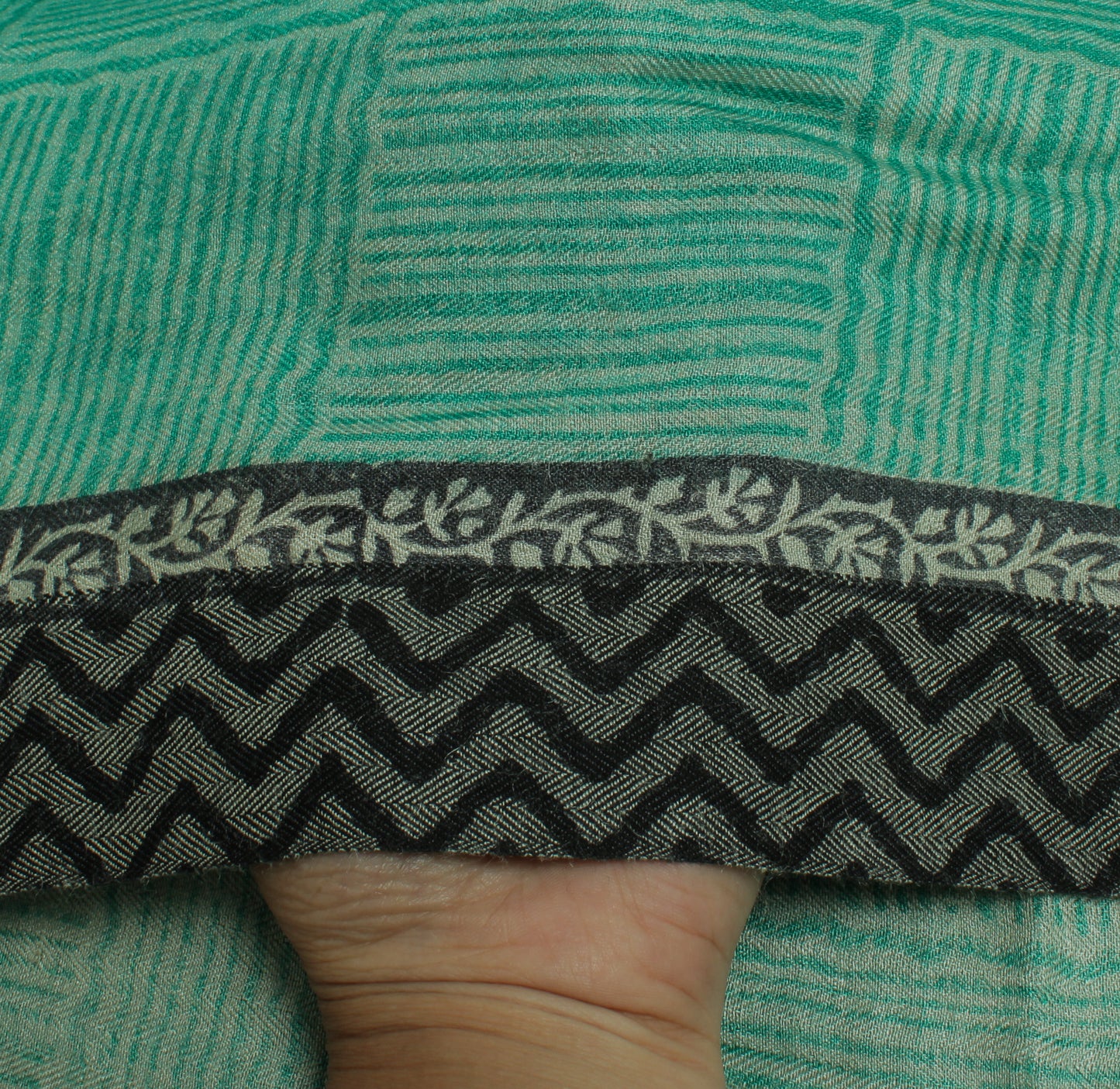 Sushila Vintage Turquoise Green Dupatta Pure Woolen Printed Long Stole Hijab